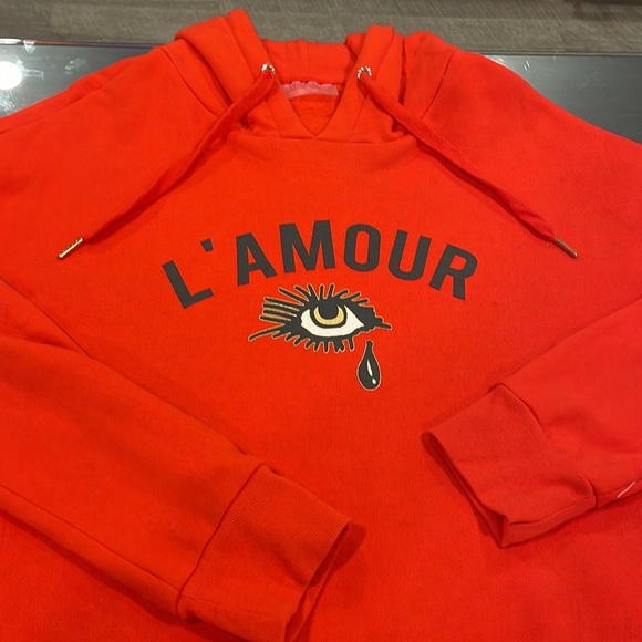 Betsy Johnson red L’Amour hoody size XL - Picture 3 of 5